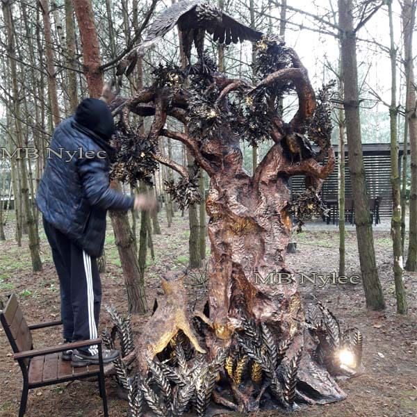 rzeźba z metalu - designerska lampa ogrodowa - wysokość 3,2 m - metaloplastyka Dębica - nr.kat: Ogd27