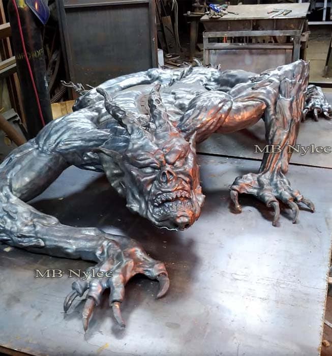 rzeźby z metalu - demon ze stali - płaskorzeźba demon diabeł - metaloplastyka - nr.kat. Z66